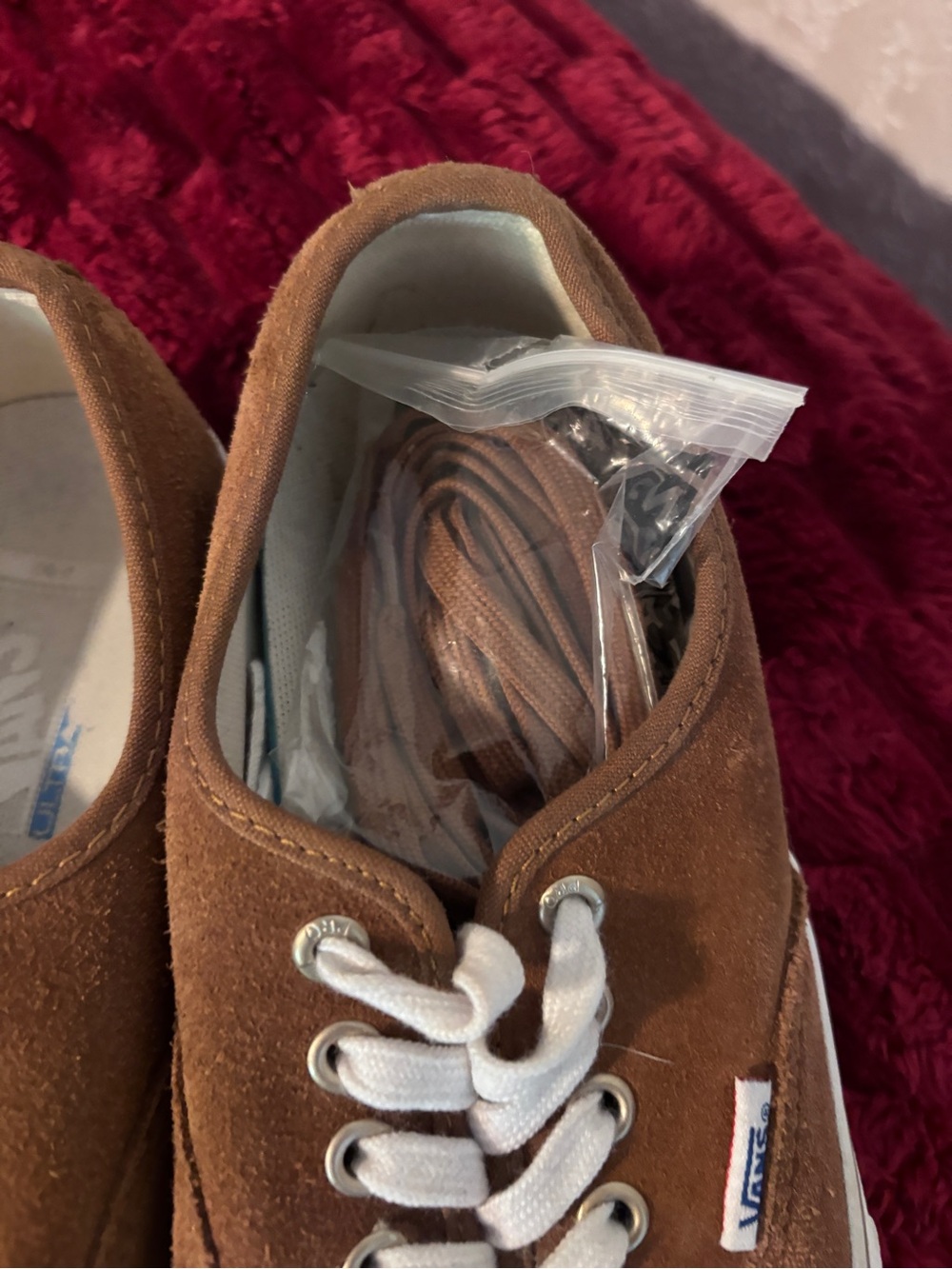 Vans Men’s Brown Suede Low-Top Sneakers - Picture 2 of 7